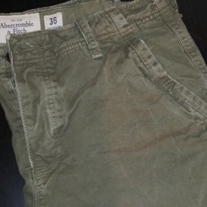 Abercrombie & Fitch shorts.